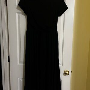 Elegant Black Dress